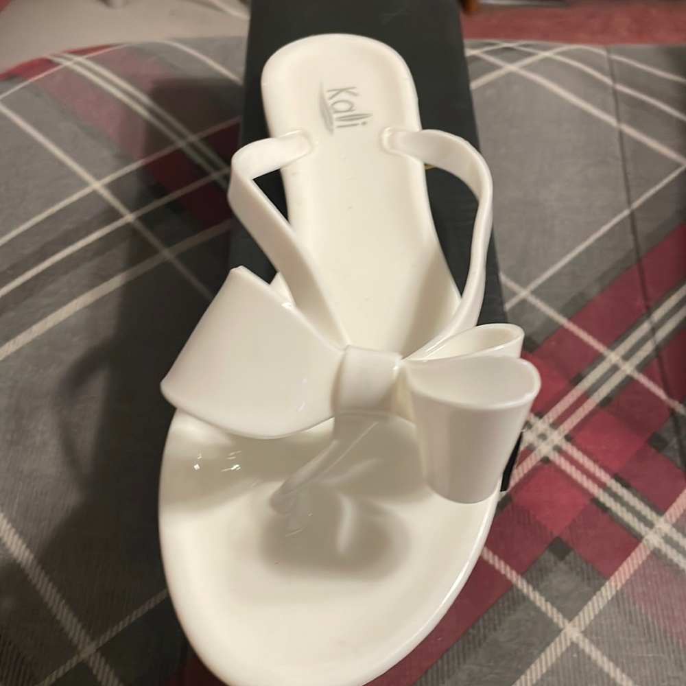 Kali slides, bought them a size too big so they have never been worn.